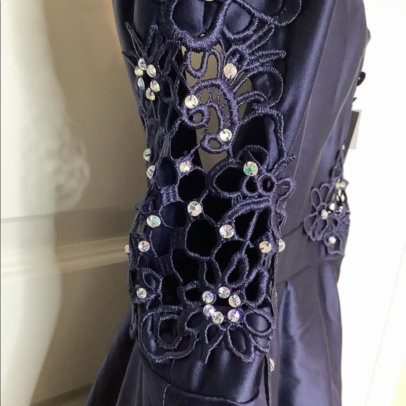 City Studio evening/formal gown/dress​ - Picture 7 of 7